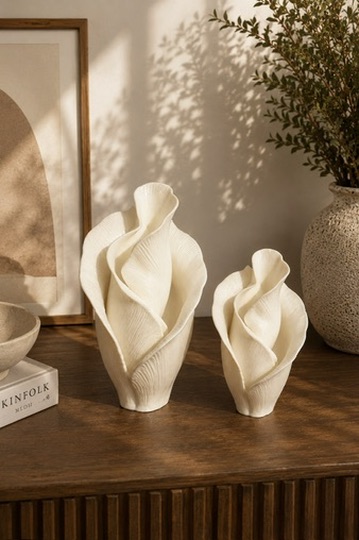 Customisable floral twist sculptures